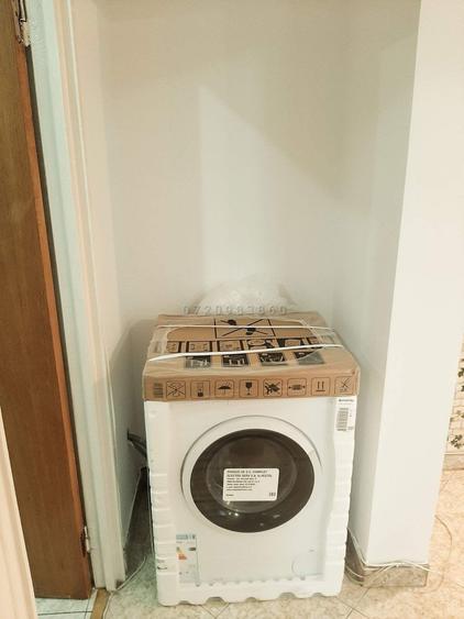 Apartament cu 3 camere semidecomandat în Drumul Taberei