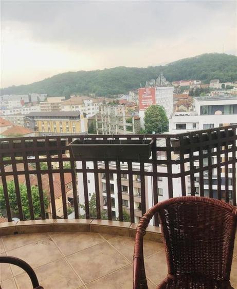 3 Camere Cu Parcare Si Panorama | Central Aula Universității - 1