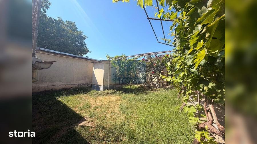 Casa de vanzare in Macin 117 mp construi?i, teren 790 mp - 8