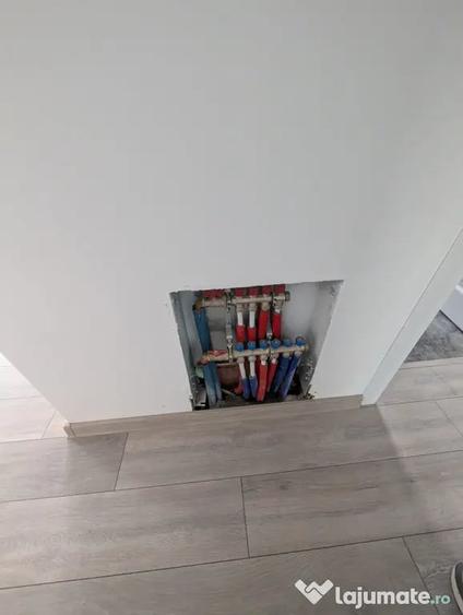 Casă cu 4 camere cu Teren 400 Mp în Central