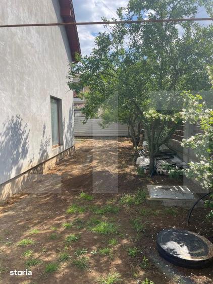 Casă cu 3 camere cu Teren 300 Mp în Dumbrăvița