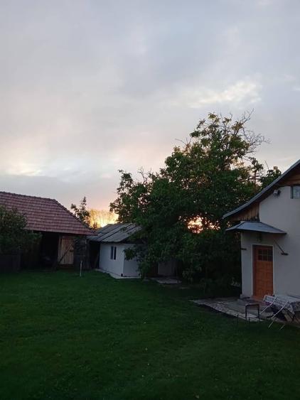 Casă cu 3 camere cu Teren 100 Mp în Central