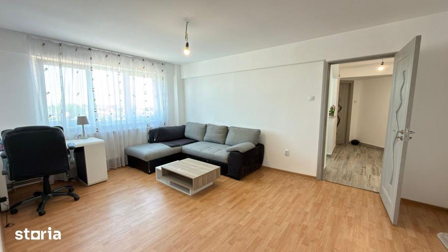 Apartament cu 2 camere semidecomandat în Central