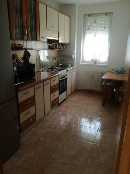 Apartament cu 2 camere decomandat în Sinaia