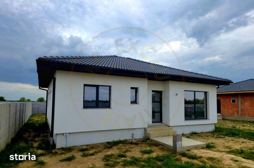 Casă cu 3 camere cu Teren 550 Mp în Lazuri