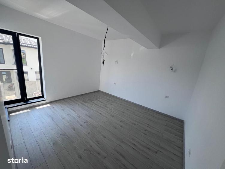 Casă cu 4 camere în Bălăceanca