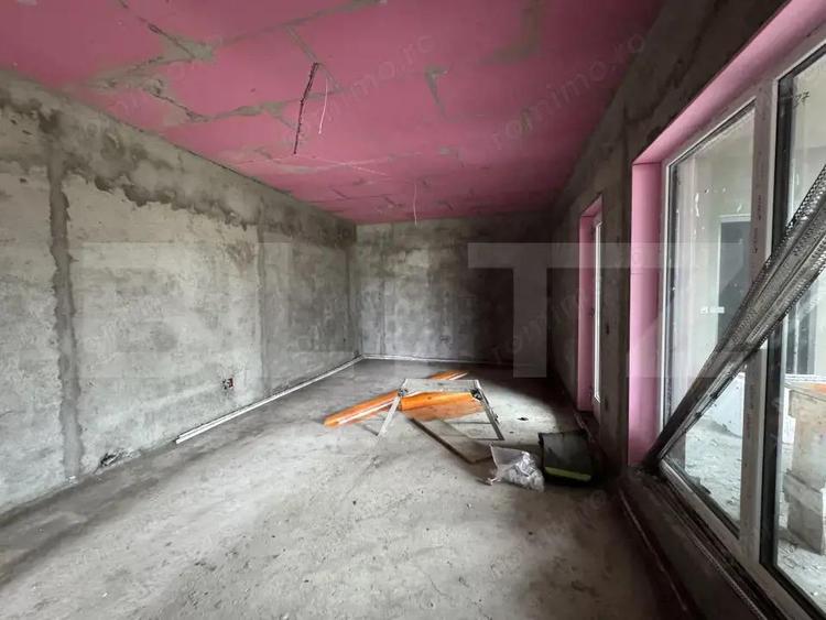 Casă cu 4 camere cu Teren 600 Mp în Pielești