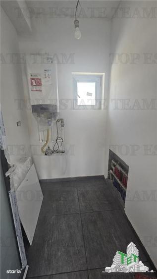 Spațiu comercial, de 241 mp, în Domnești