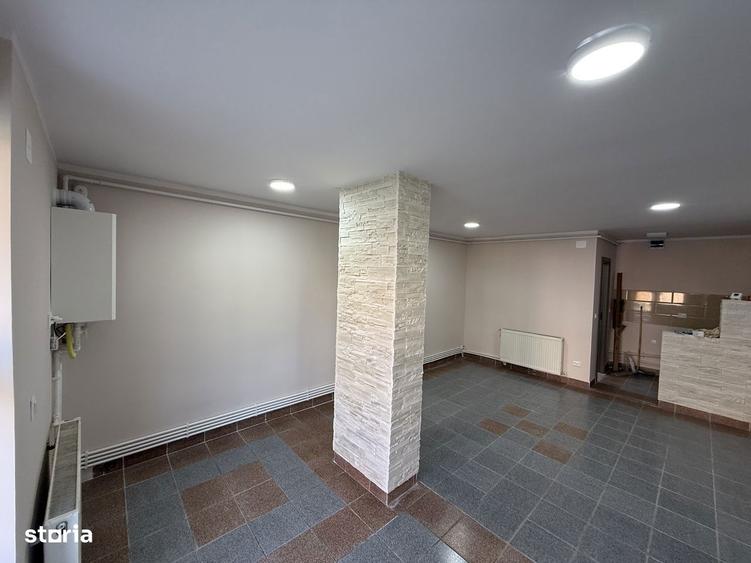 Spațiu comercial, de 30 mp, în Central