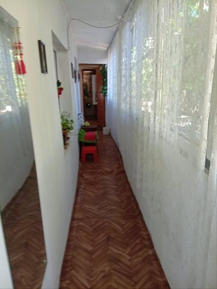 Casă cu 3 camere cu Teren 857 Mp în Ghimpați