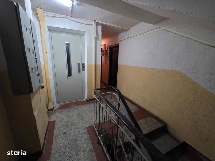 Apartament cu 2 camere în Viziru 3