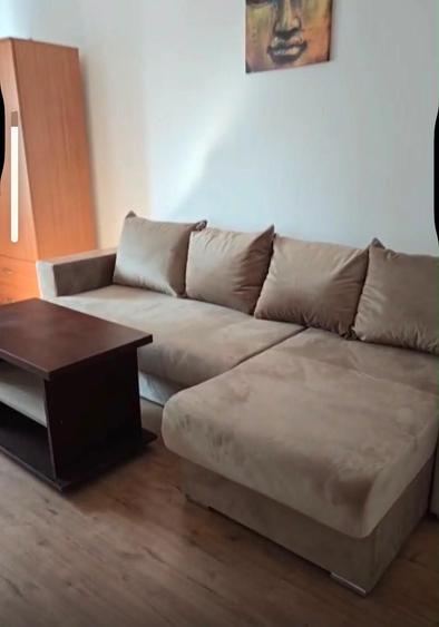Apartament cu 2 camere decomandat în Albești