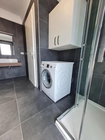 Apartament cu 2 camere decomandat în Torontalului