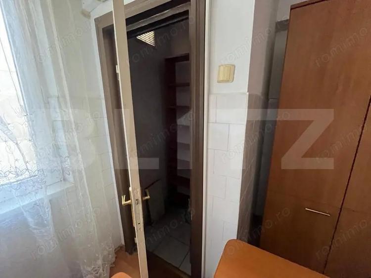 Apartament cu 3 camere decomandat în Dacia