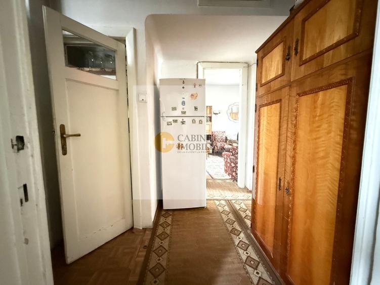 Apartament cu 3 camere circular, mobilat în Gara de Nord