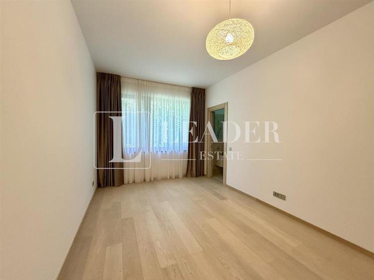 Apartament cu 3 camere decomandat, mobilat în Universitate