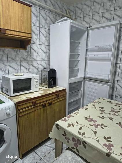 Inchiriez apartament 2 camere - 4