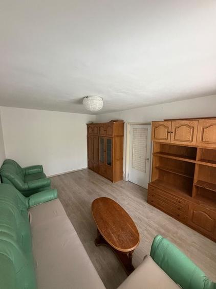 Apartament cu 2 camere decomandat în Dristor