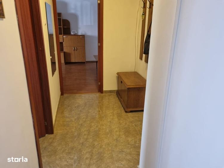 Apartament cu 2 camere decomandat în Astra