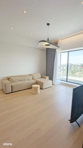 Apartament cu 3 camere în Tei
