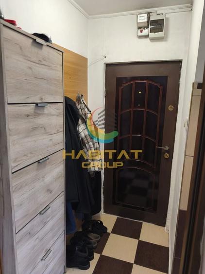 Apartament cu 2 camere semidecomandat, mobilat în Brâncoveanu