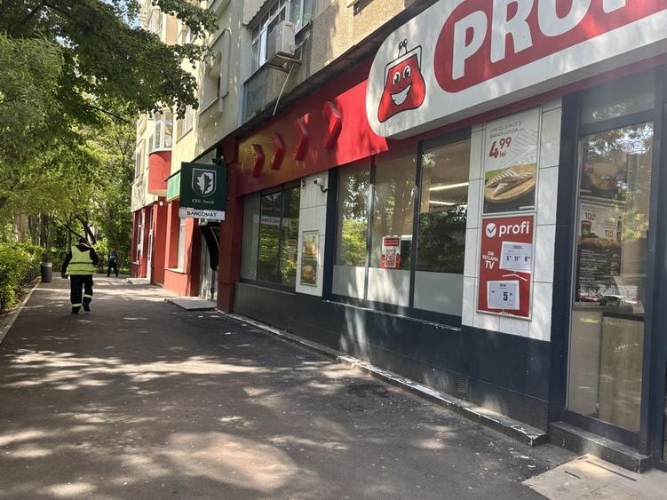 Spațiu comercial, de 205 mp, în Văcăresti