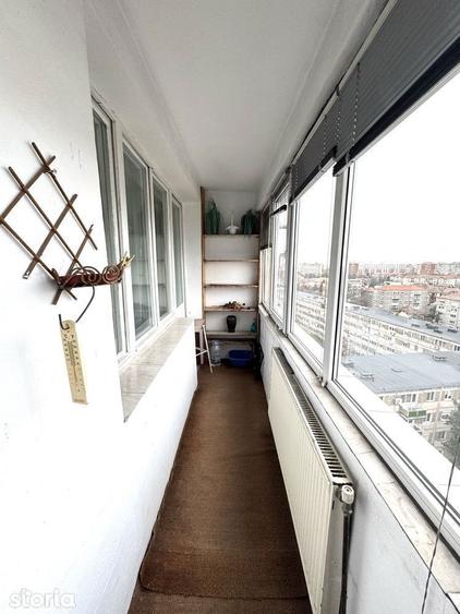 Apartament cu 3 camere decomandat, mobilat în Mircea cel Bătrân