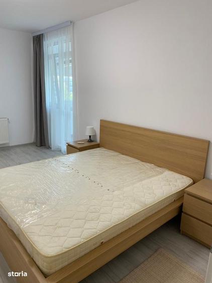 Apartament cu 2 camere, mobilat în Metalurgiei
