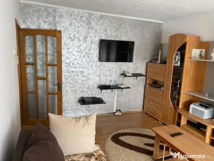 Apartament cu 2 camere decomandat în Orizont