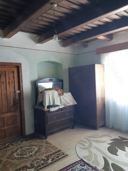 Casă cu 4 camere cu Teren 1235 Mp în Voila