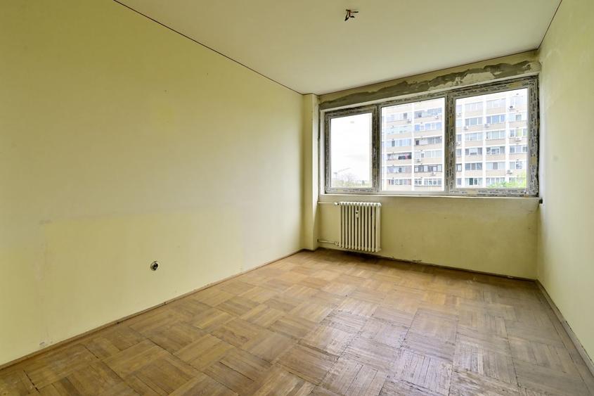 Apartament cu 2 camere semidecomandat în Basarabia