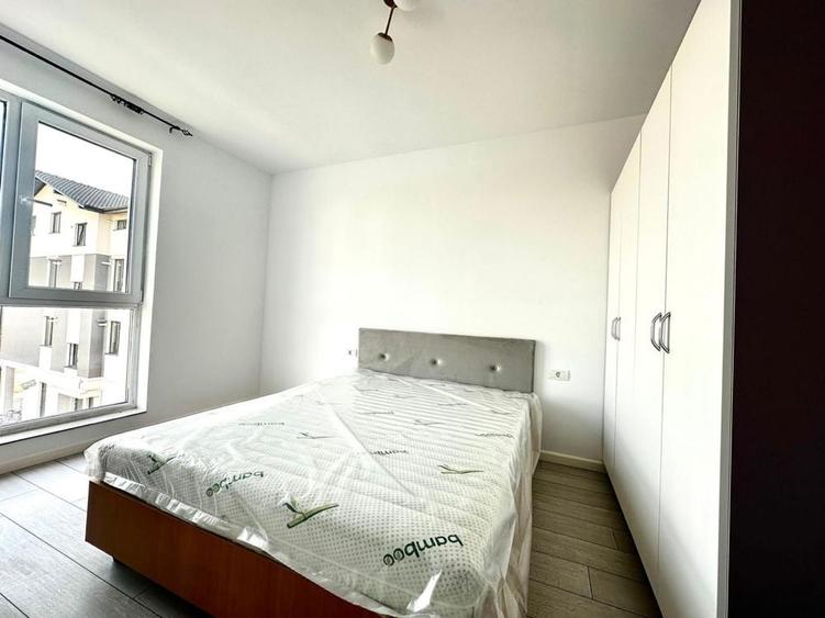 Apartament cu 2 camere decomandat în Giroc