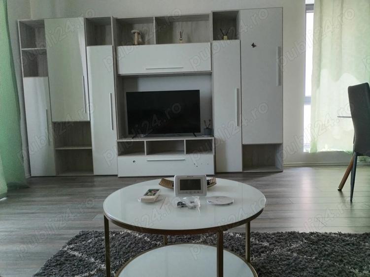 Apartament cu 2 camere decomandat în Giroc