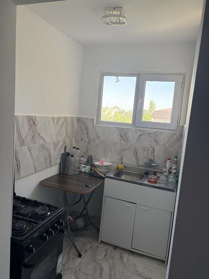 Apartament cu 2 camere decomandat în Exterior Vest