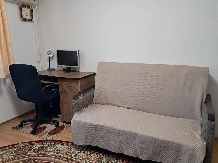 Garsonieră decomandată în Central