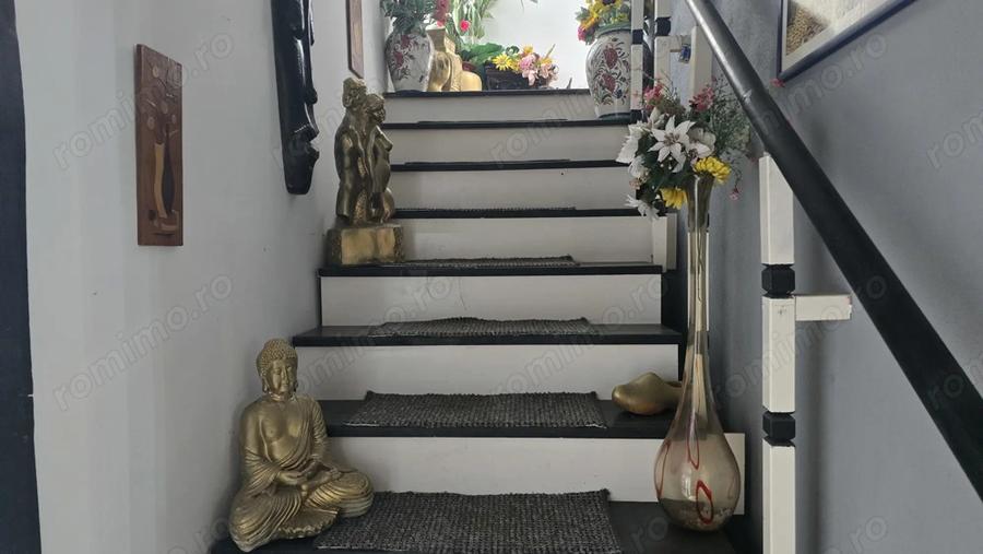 Casă cu 4 camere cu Teren 273 Mp în Gării