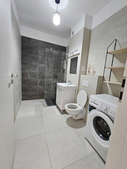 Apartament cu 2 camere decomandat în Petru Rareș