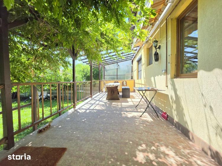 Casă cu 6 camere cu Teren 1250 Mp în Chiajna