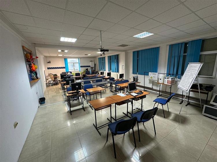 Spațiu comercial, de 204 mp, în Cotnari