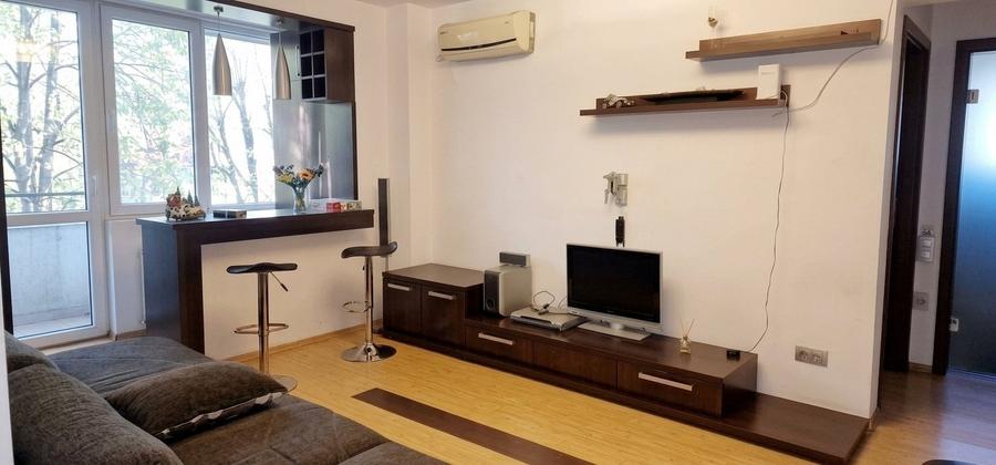 Apartament cu 2 camere semidecomandat, mobilat în Berceni