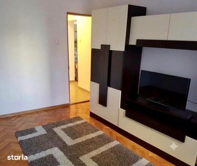 Apartament cu 2 camere decomandat, mobilat în Cornișa