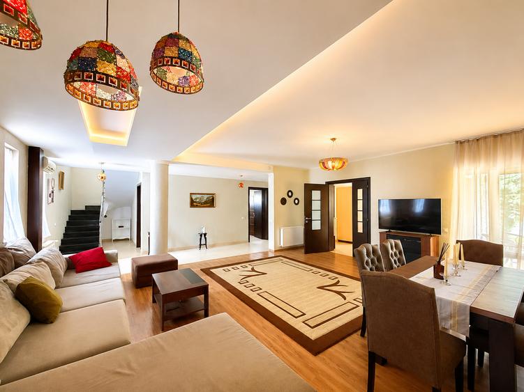 Vila individuală 4 camere cu piscina zona Premium - 1