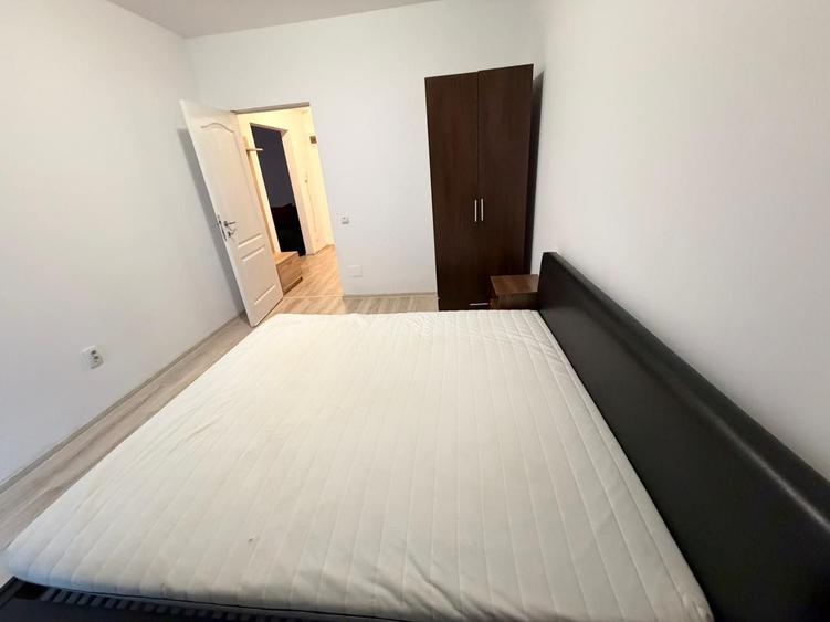 Apartament cu 2 camere semidecomandat în Florești