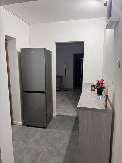 Apartament cu 2 camere semidecomandat în Exterior Vest
