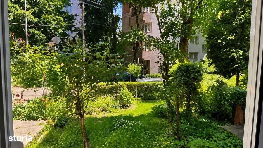 Apartament cu 2 camere nedecomandat în Alecu Russo