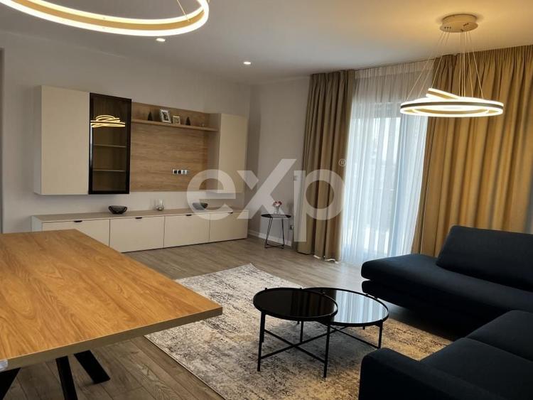 Casă individuală cu 3 camere cu Teren 360 Mp în Crevedia