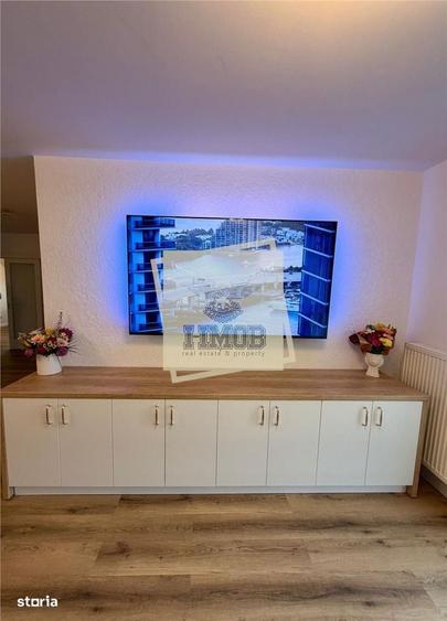 Apartament cu 4 camere decomandat în Central