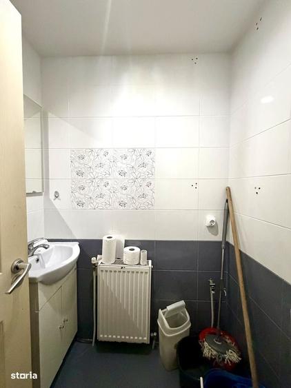 Spațiu comercial, de 75 mp, în Nord