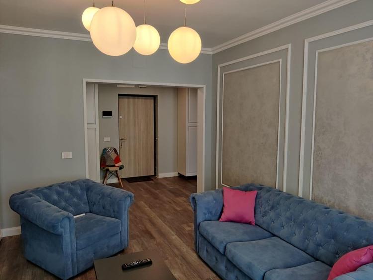 Apartament cu 2 camere decomandat, mobilat în Tomis Nord