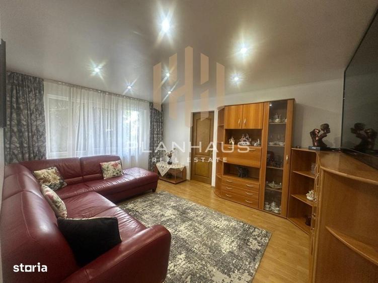 Apartament cu 4 camere decomandat în Vasile Alecsandri